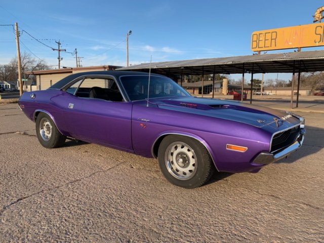 1970_dodge_challenger_15462752119f98764daIMG_0987-940x705.jpg