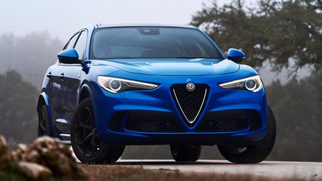 2020-Alfa-Romeo-Stelvio-Quadrifoglio.-Alfa-Romeo-8.jpg